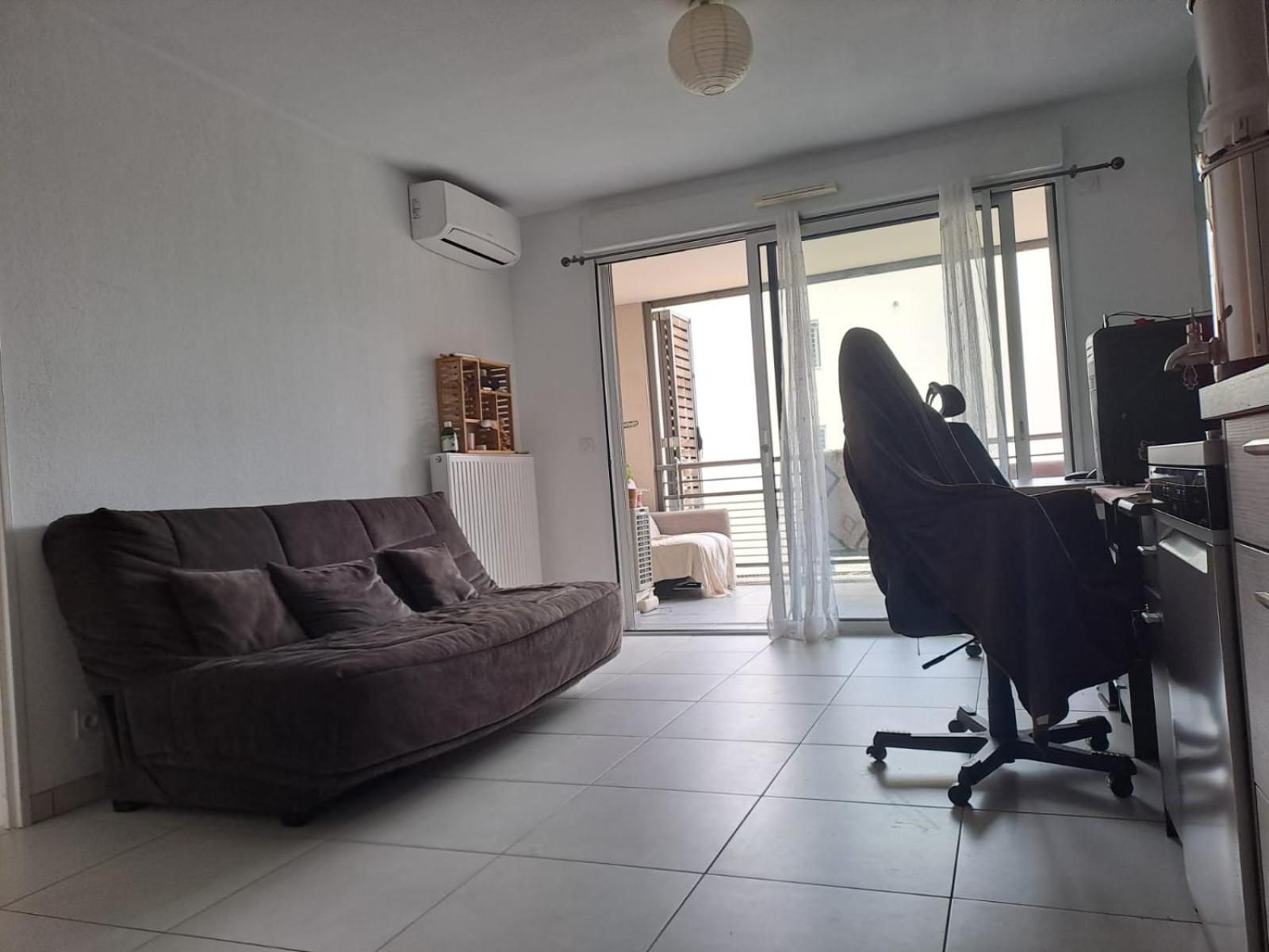 Appartement T2 Avec Terrasse, 5 Min De La Plage Fréjus Exterior foto