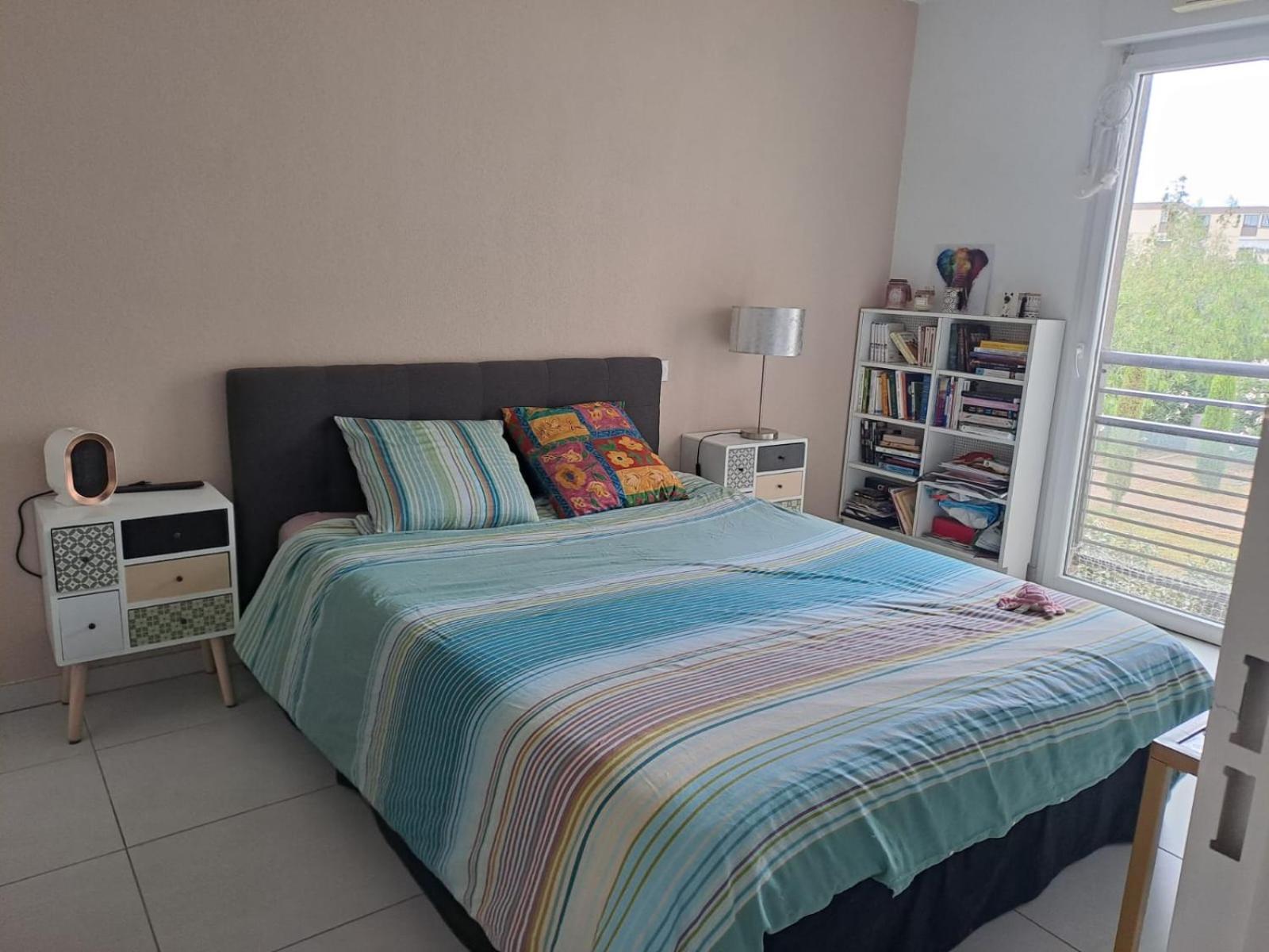 Appartement T2 Avec Terrasse, 5 Min De La Plage Fréjus Exterior foto